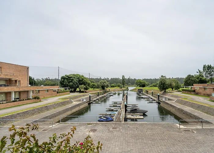 Сasa de vacaciones Moradia Quinta Da Barca - De Luxo Esposende